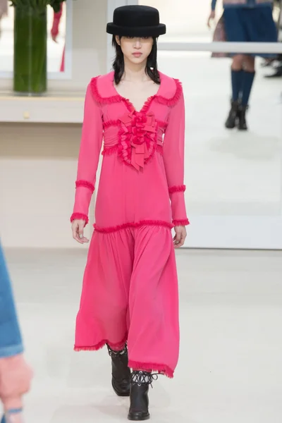 Look 13